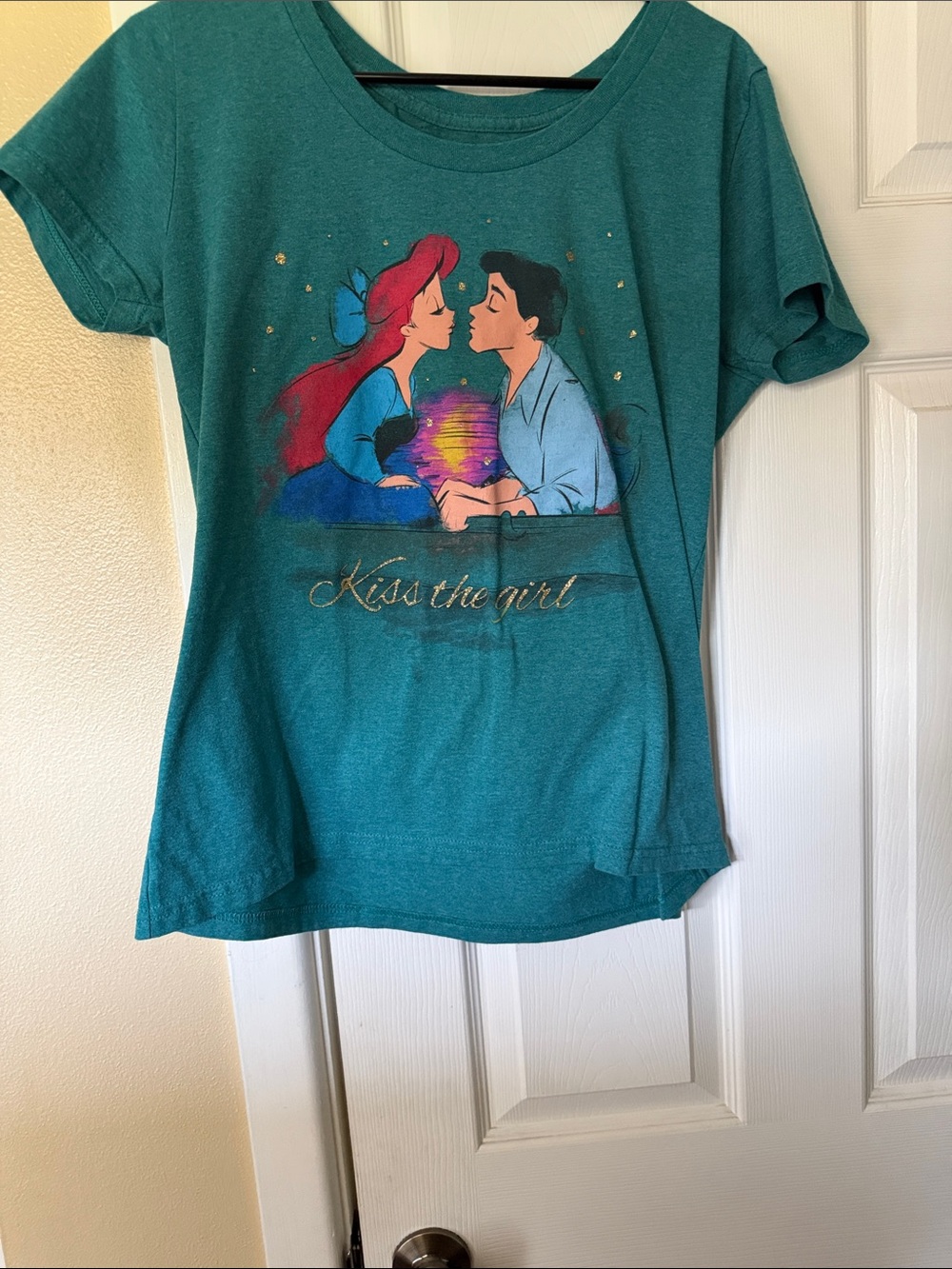 disney the little mermaid tshirt size extra large women’s